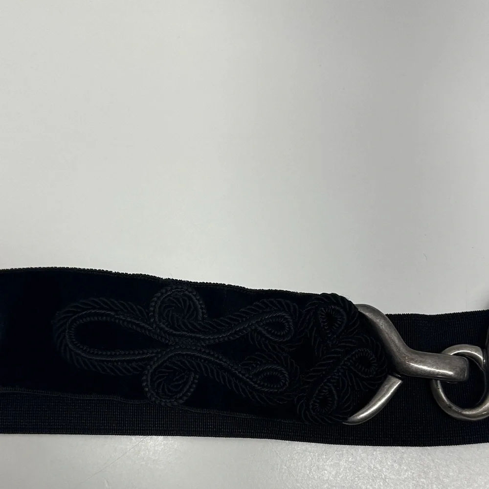 Suzi Roher Belt Velvet Velour Corded Stretch Metal Buckle Silver Black Large